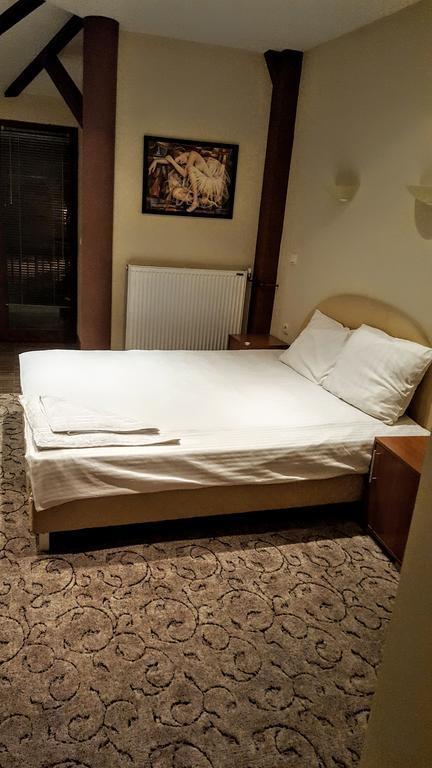Kompleks Fontana Vladičin Han Екстериор снимка