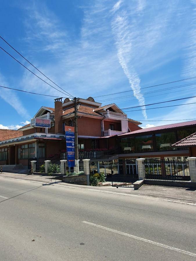 Kompleks Fontana Vladičin Han Екстериор снимка